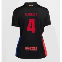 Barcelona Ronald Araujo #4 Fotballklær Bortedrakt Dame 2024-25 Kortermet